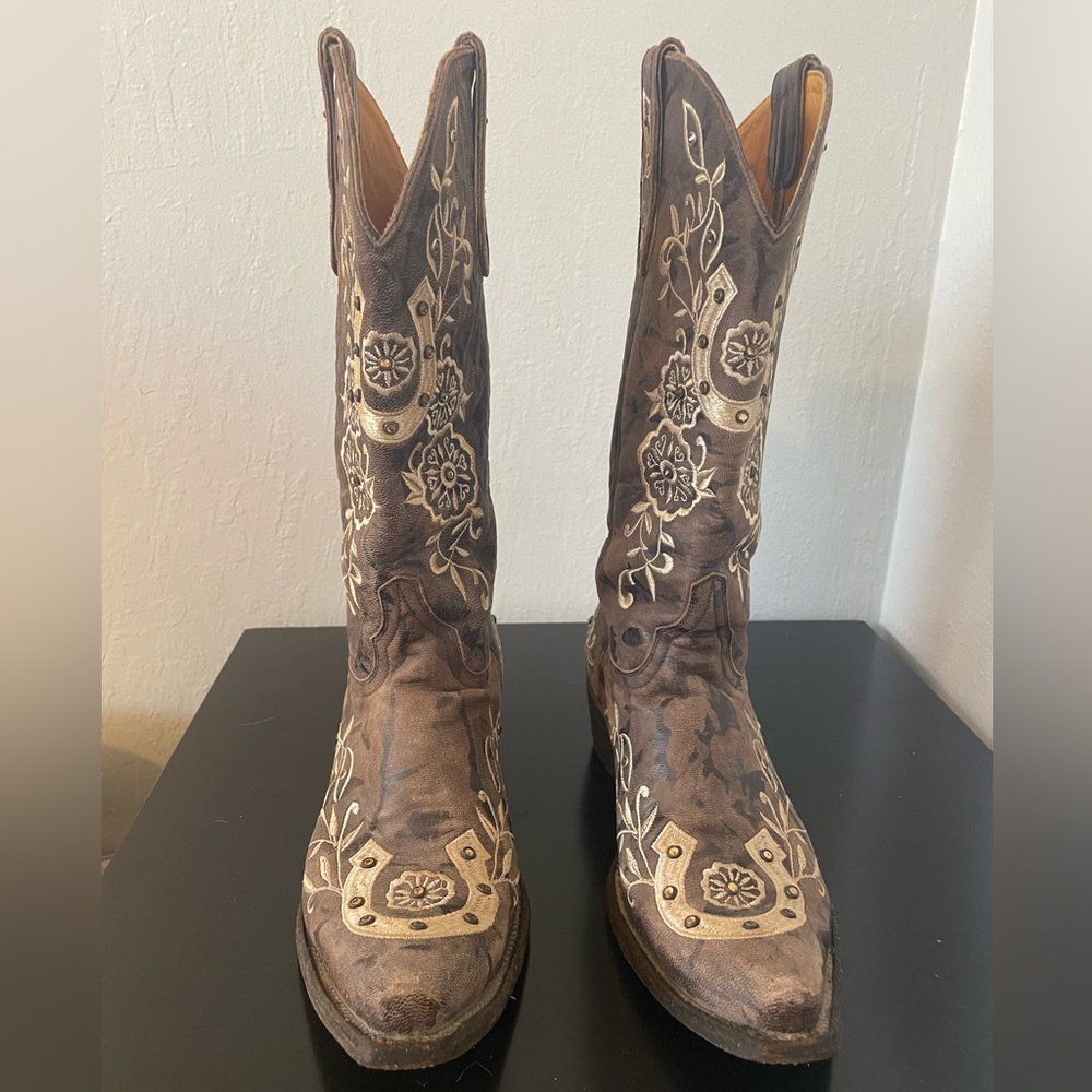 Old Gringo Women's Lucky Western Boots, Embroidered, crystals  size 9